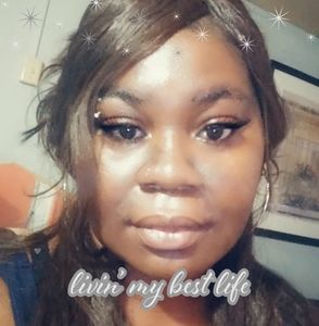 Meet your Posher, Eva